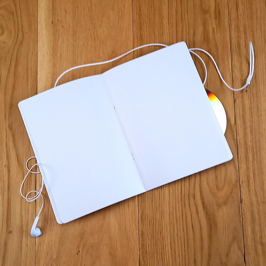 0022a6 dans mon monde pages interieures